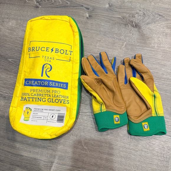 Bruce Bolt YM Batting Gloves Premium Pro Short Cuff - Picture 5 of 8